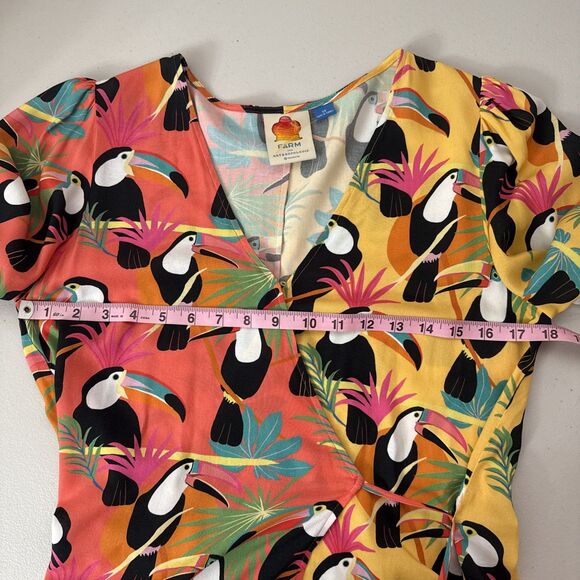 Farm Rio for Anthropologie Rainforest Toucan Wrap Blouse Size XS Beaded Tassel - Picture 13 of 16